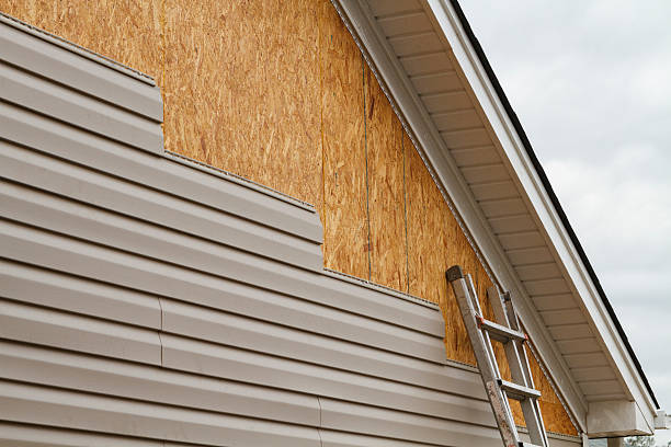 Professional Siding Contractor technician working in Locust Grove, VA